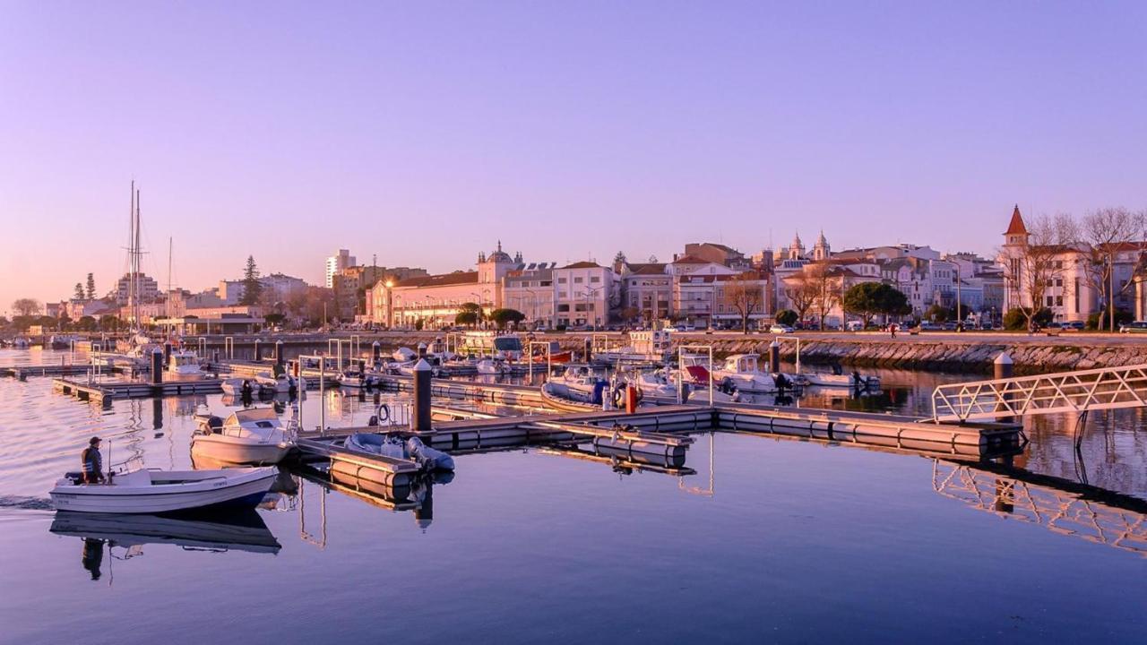 Ergosuites Figueira da Foz Bagian luar foto